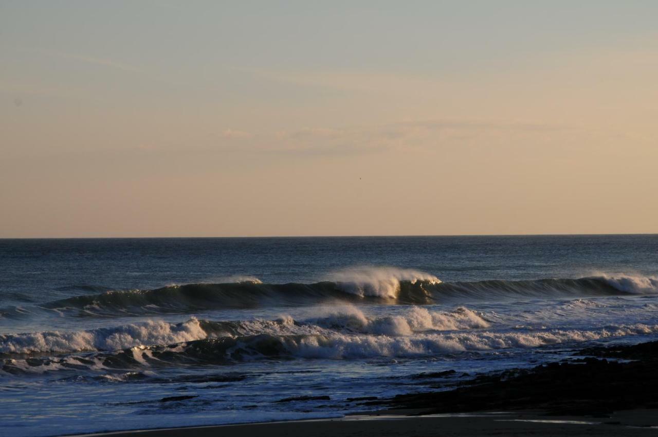Jho'La Surf Camp Hostel Luz Kültér fotó